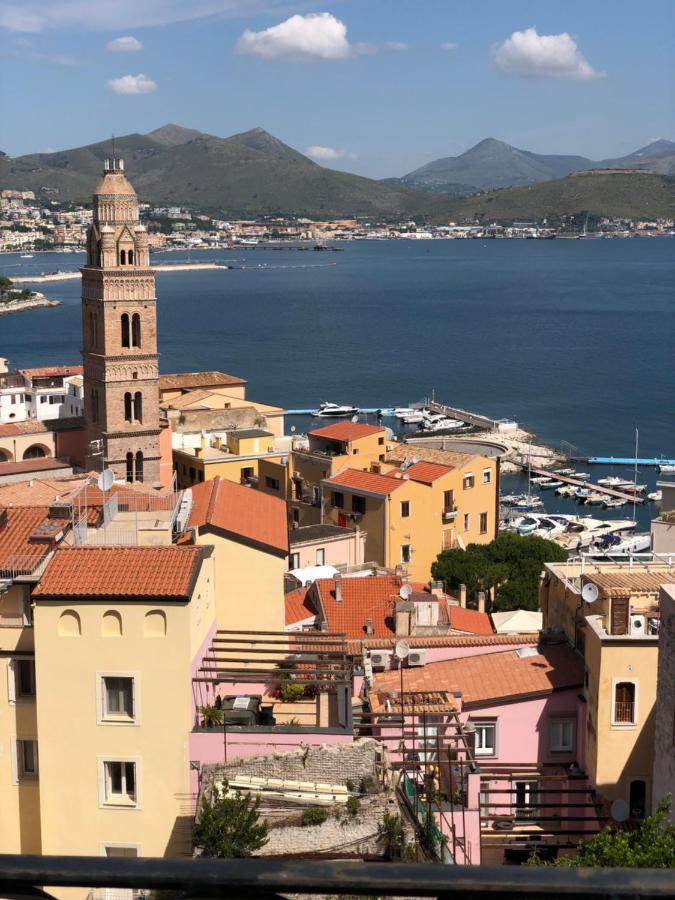 Le Suite Guarinelli B&B Gaeta Exterior foto